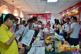 网媒记者走进国家（郑州）动漫产业发展基地